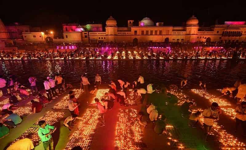 Festivals of Uttar Pradesh: A Riot of Colors and Culture